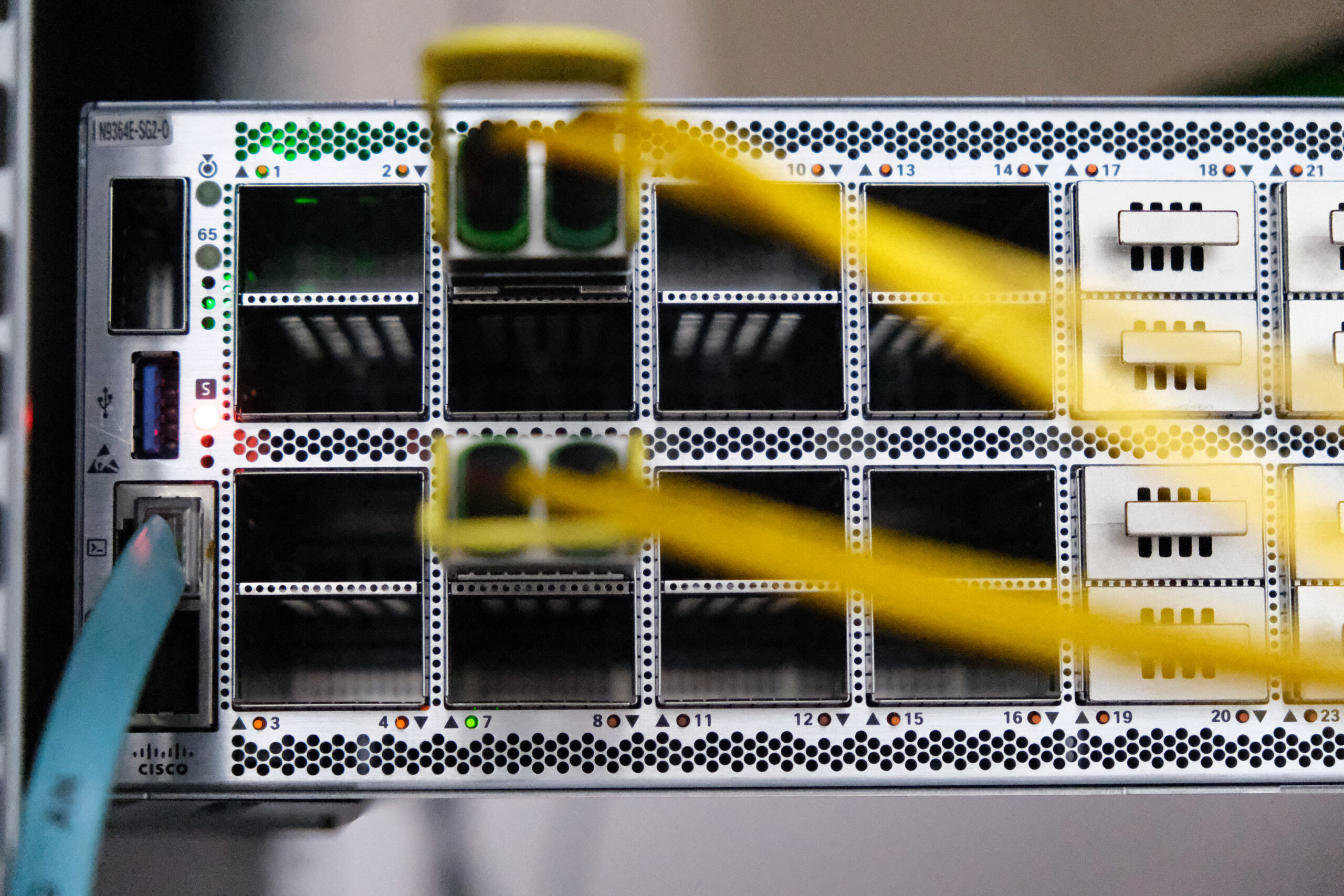 You are currently viewing Optech Strengthens 800G Compatibility by Adding Cisco Switch Testing